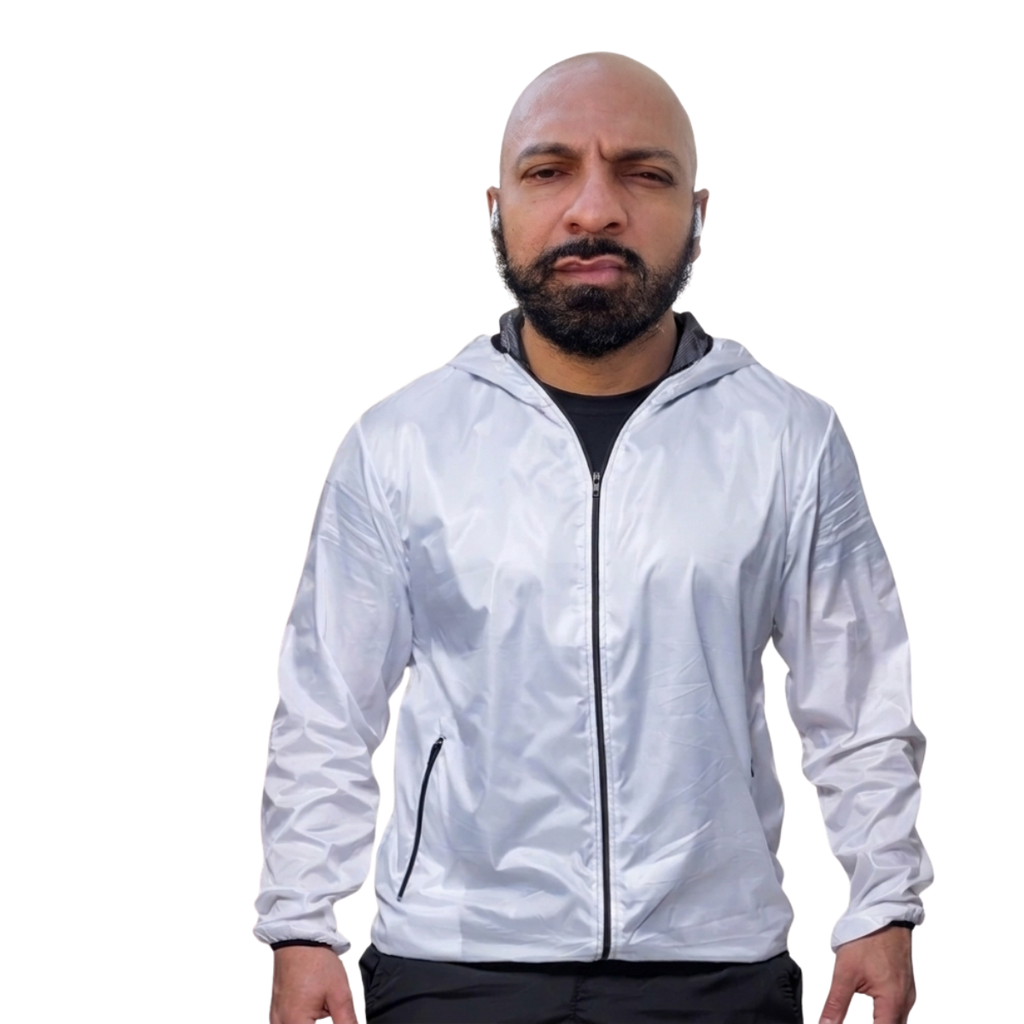 Jaqueta corta vento sintético  .